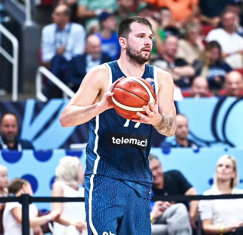 C7-包含东契奇连续二十场比赛得分超过爆冷，中国队挑战极限！的词条