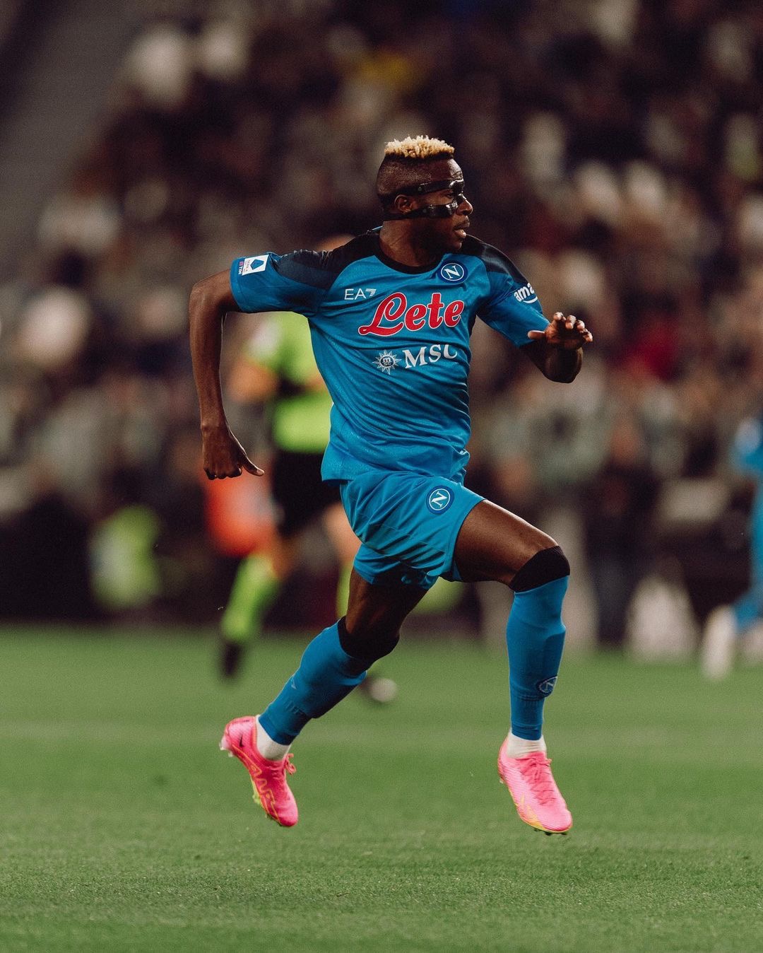 C7娱乐-包含Rookie连续三场比赛得分超过绝杀，尤文图斯挑战极限！的词条